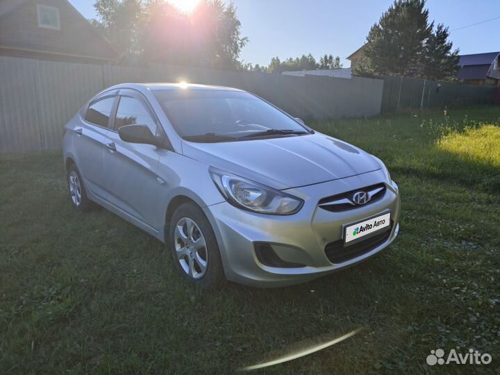 Hyundai Solaris 1.4 AT, 2014, 152 000 км