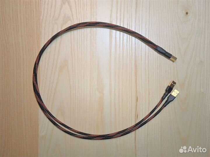 USB кабель из серебряной моножилы