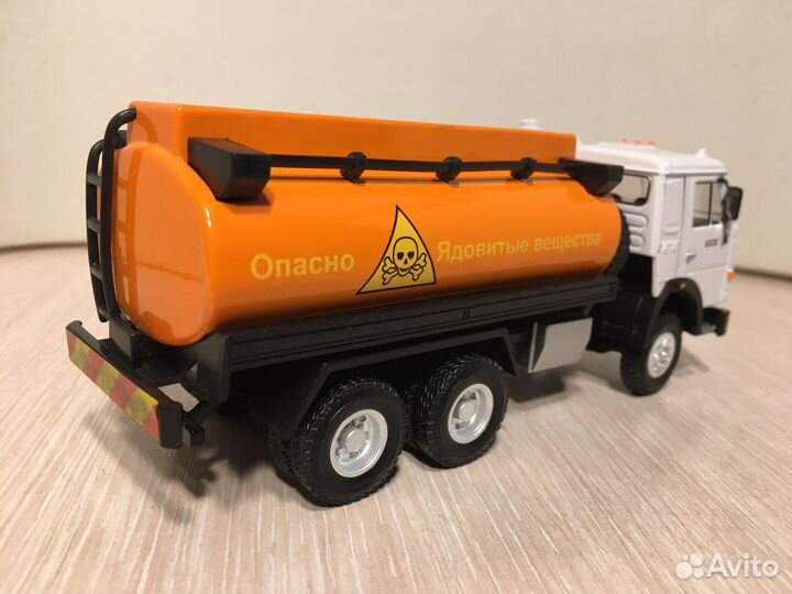 Камаз, 1:43