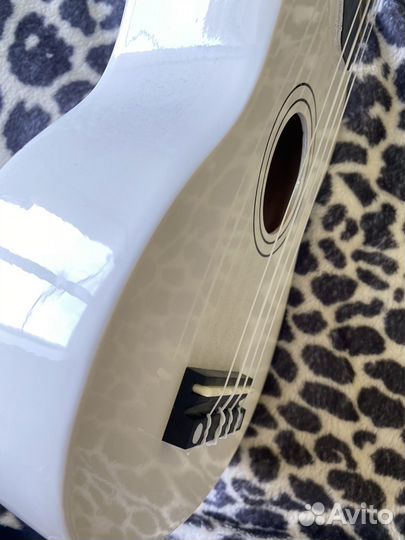 Укулеле belucci