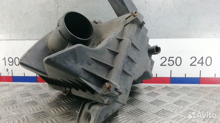 Корпус воздушного фильтра ford focus 2 2005 2007