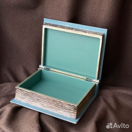 Шкатулка - книга женская