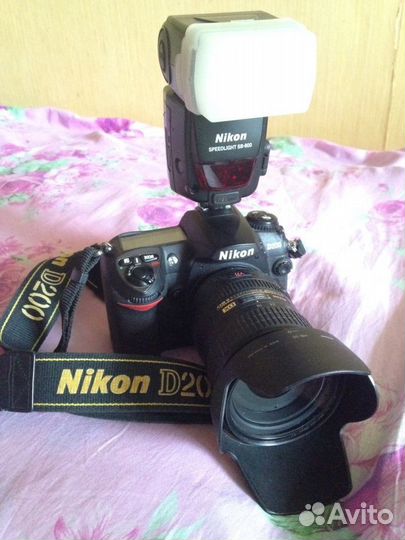 Nikon D200, объектив AF-S VR DX 18-200 и вспышка