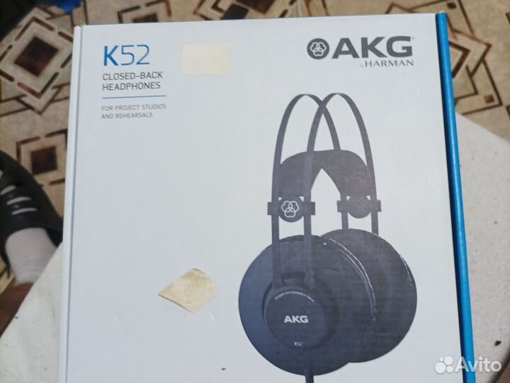 Наушники AKG K52