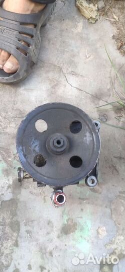 Насос Гура Мерседес Бенс С240 w202 1997г