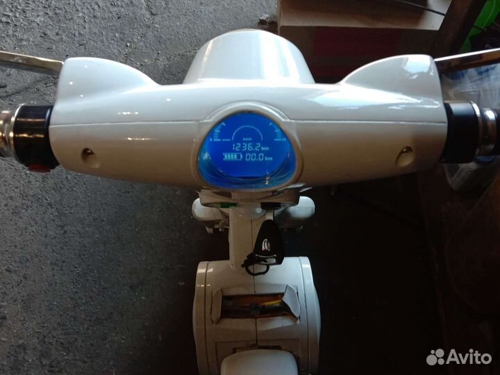 Электроскутер citycoco с2