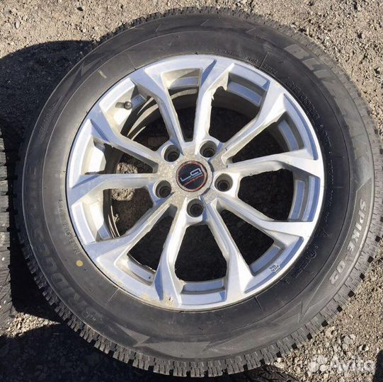 215/60/16 Bridgestone, (5x112/цо 57.1)