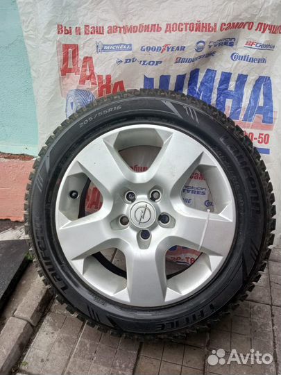 Laufenn I Fit Ice LW 71 205/55 R16 91T