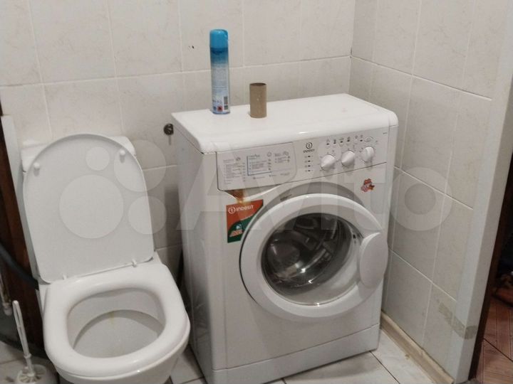 Комната 10 м² в 2-к., 1/2 эт.