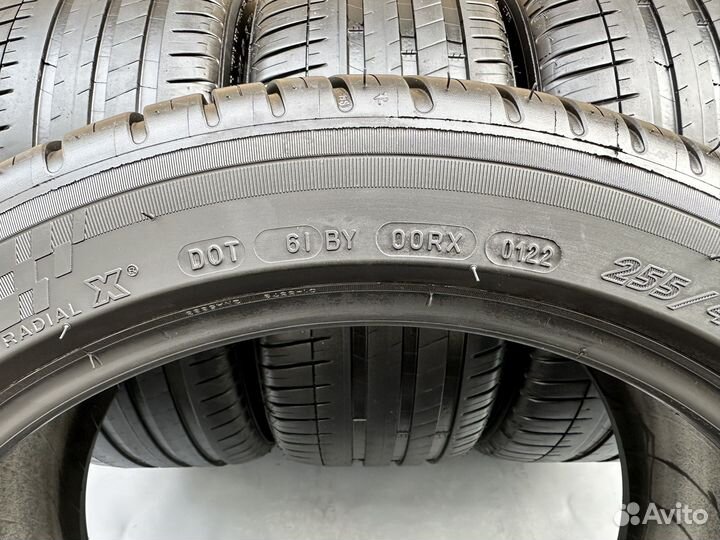 Michelin Pilot Sport 3 255/40 R19