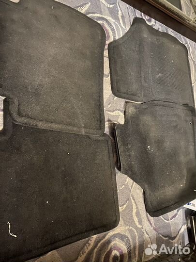 Коврики для Nissan Murano и пылесос для автомобиля