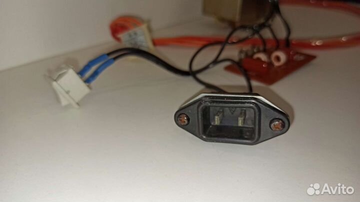 Трансформатор (блок питания) для вяз. маш. Brother