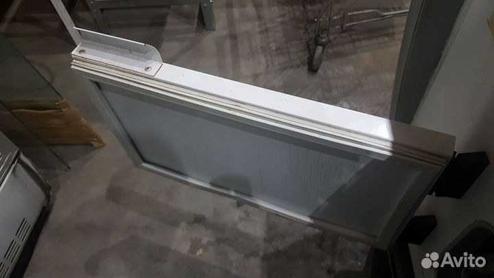 Холодильная витрина