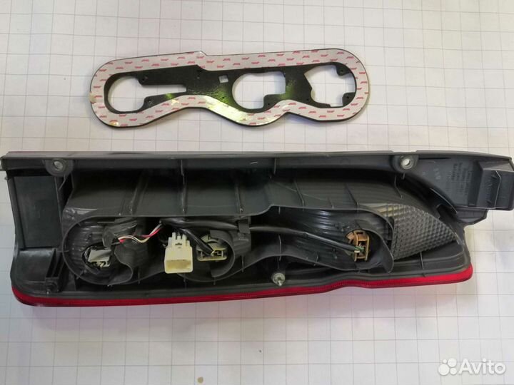 Задний фонарь для Toyota Hiace