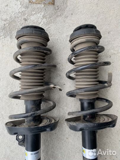 Стойка передняя (амортизатор) Chevrolet Cruze