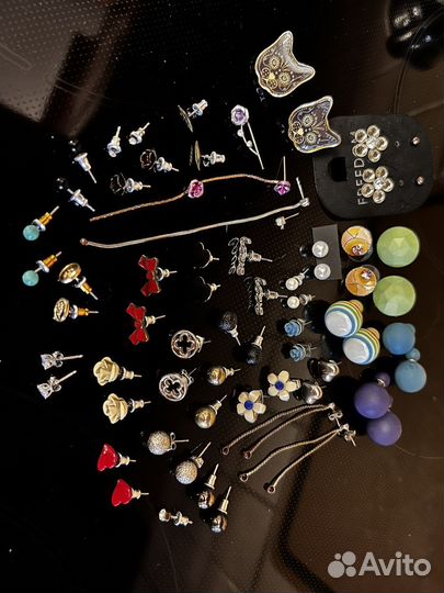 Серьги-гвоздики, бижутерия