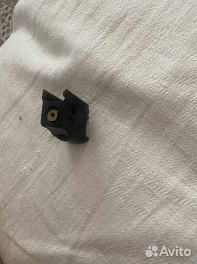 Лазерный целеуказатель от Walther P22