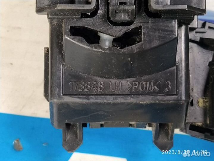 Подрулевой переключатель дворников Toyota Land