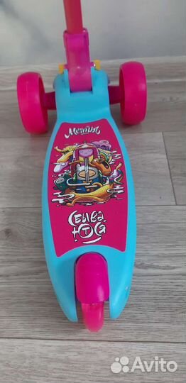 Самокат детский трехколесный новый