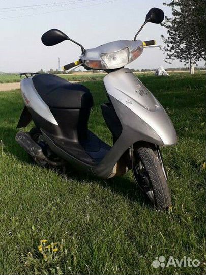 Скутер Suzuki Lets 2