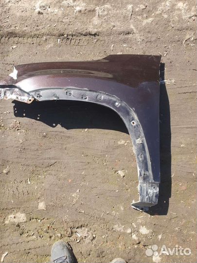 Переднее крыло на 