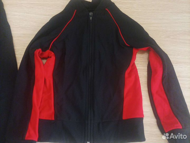 Костюм для фигурного катания 32р