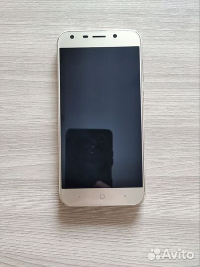 ZTE Blade A6, 3/32 ГБ