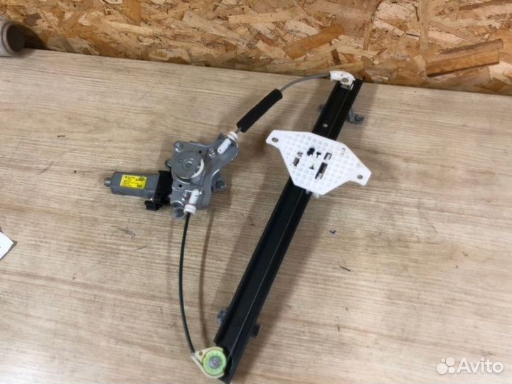 Стеклоподъемник Ssangyong Kyron