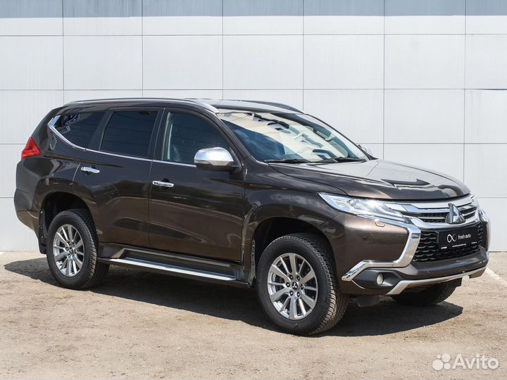 Mitsubishi Pajero Sport 3.0 AT, 2016, 247 289 км