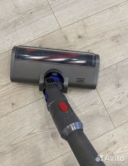 Турбощетка Dyson для ковров