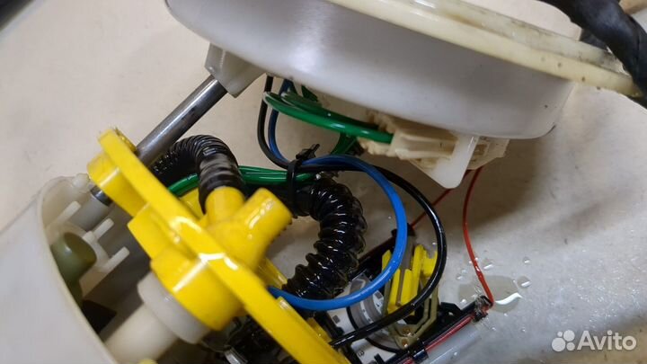 Насос топливный электрический BMW 5 E60, 2009