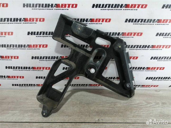 Кронштейн заднего бампера левый Renault Megane 2