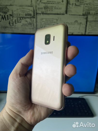 Телефон Samsung J2 2018 Dual