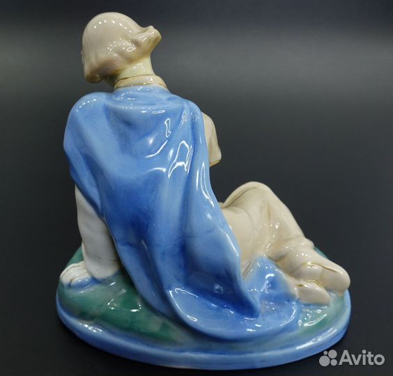 Статуэтка Иванушка и лягушка фарфор Гжель СССР