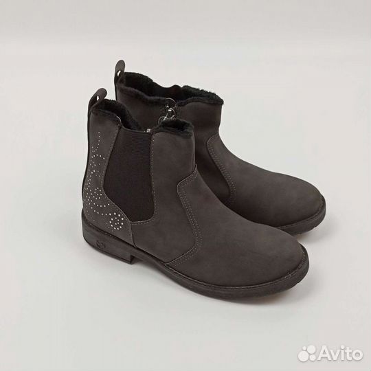 Ботинки новые р.36