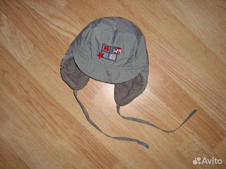 Демисезонная шапка непродуваемая р.45