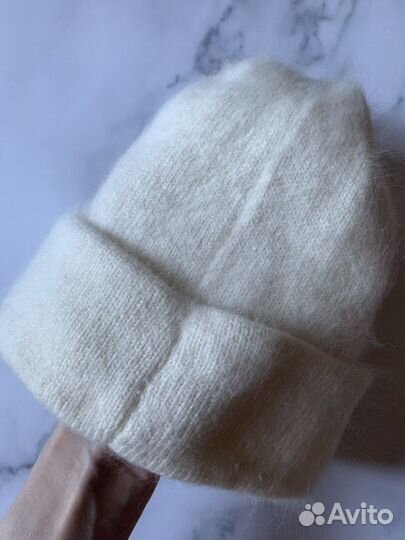 Зимняя шапка из ангоры