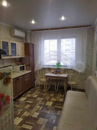 1-к. квартира, 37 м², 2/10 эт.
