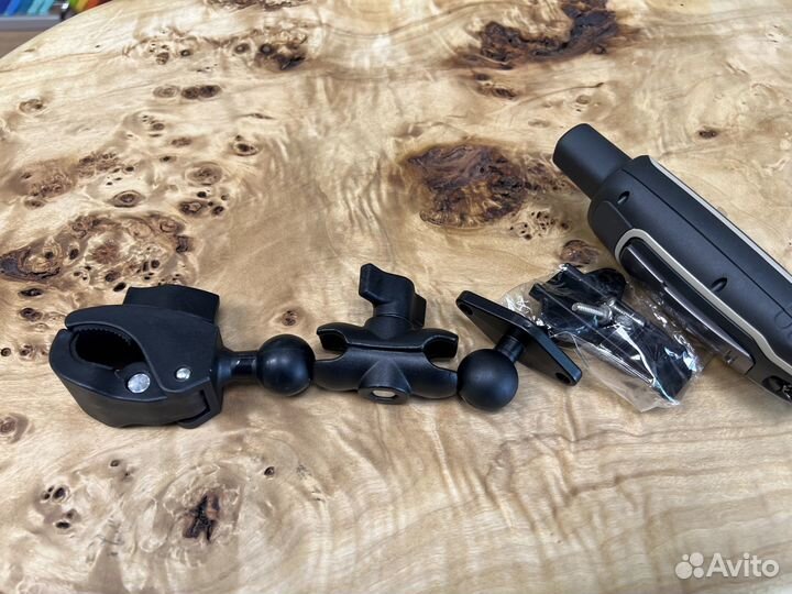 Крепление на мотоцикл навигатора Garmin