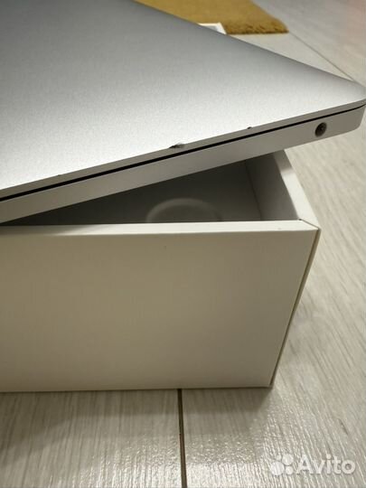 Apple macbook air 13 2020 m1
