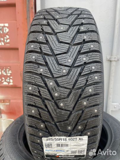 Hankook Winter i'Pike X W429A 225/55 R18 102T