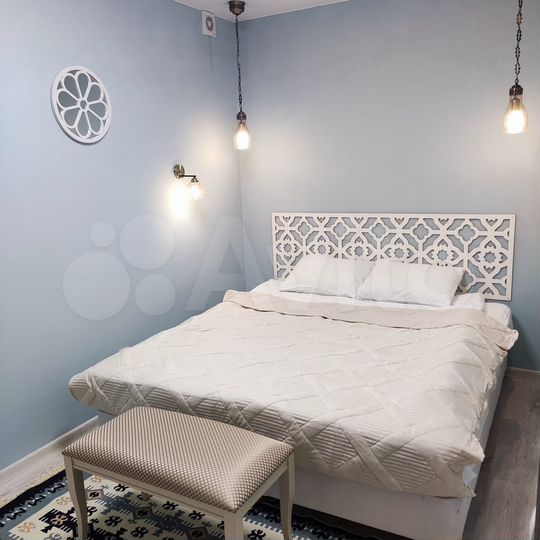 6-к. квартира, 140 м², 2/2 эт.