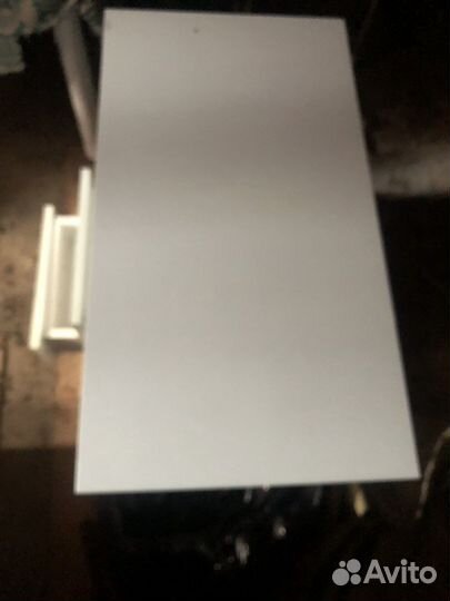 Тумба-стол, этажерка, лампа