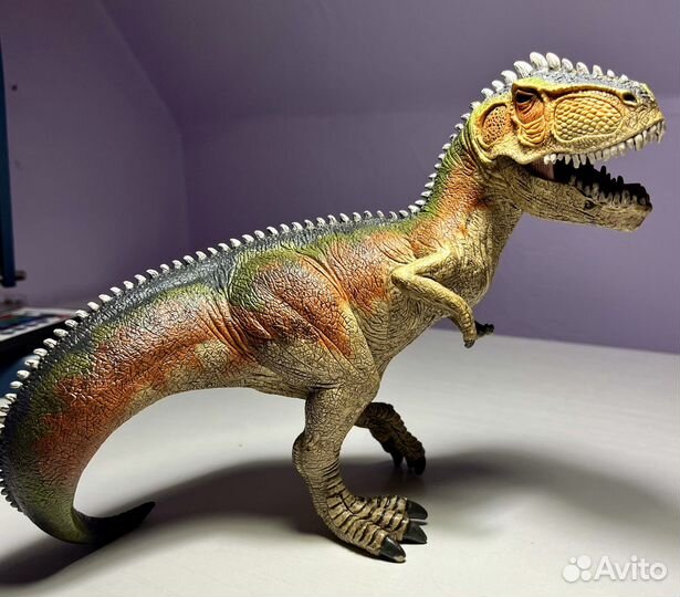Гигантозавр Schleich