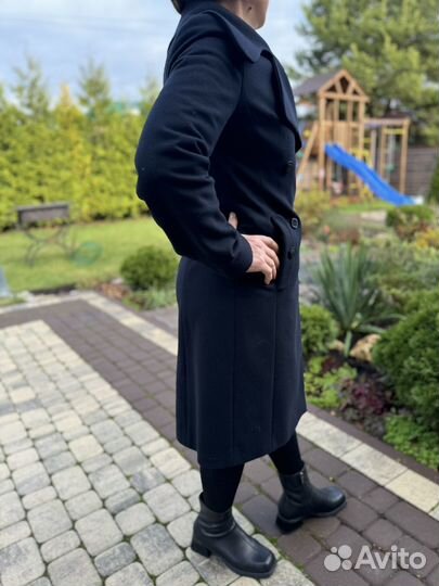 Пальто шерстяное женское 42