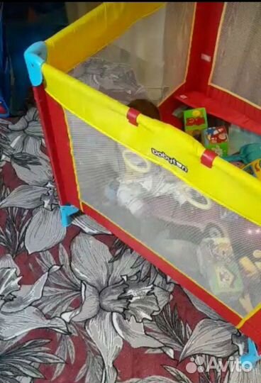 Манеж детский складной