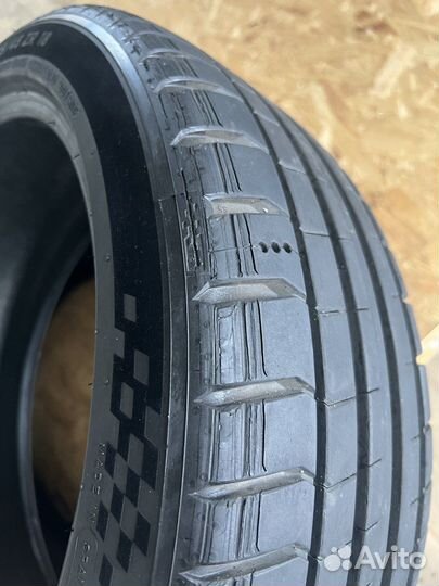 Michelin Pilot Sport 5 215/45 R18 95Y