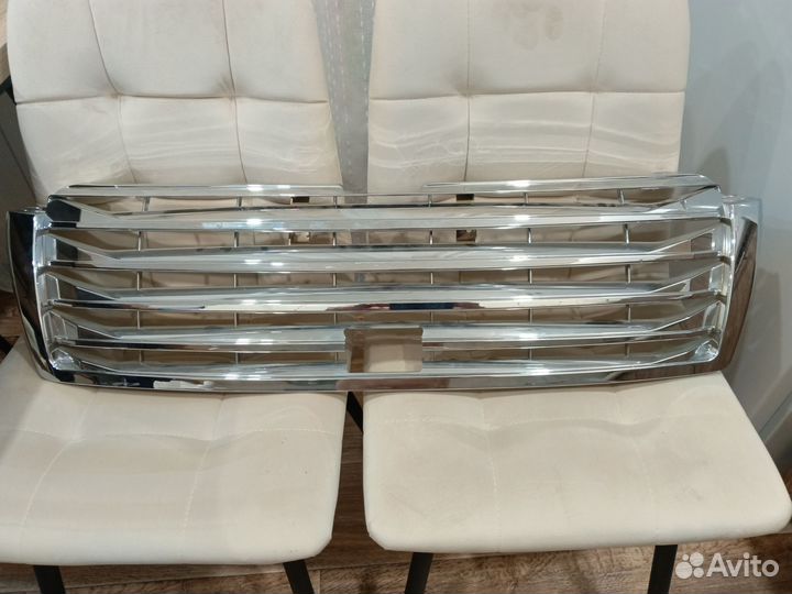 Решетка радиатора Prado 150