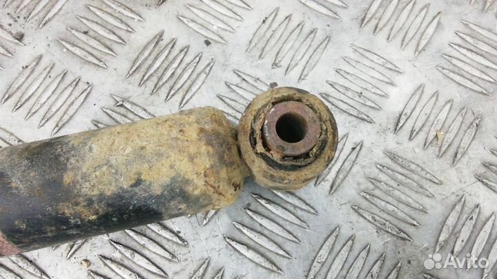 Амортизатор задний Nissan X-Trail T31 (2007–2014)