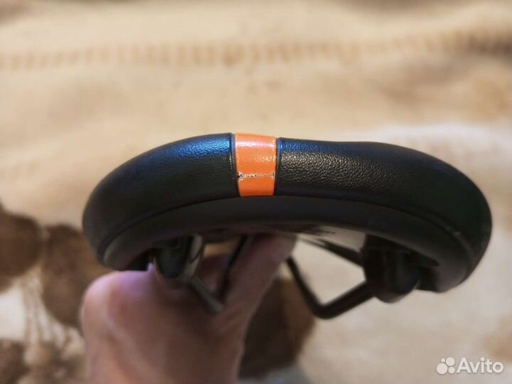 Велосипедное седло GT